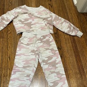 Pink camo kids Z Supply sweatsuit.